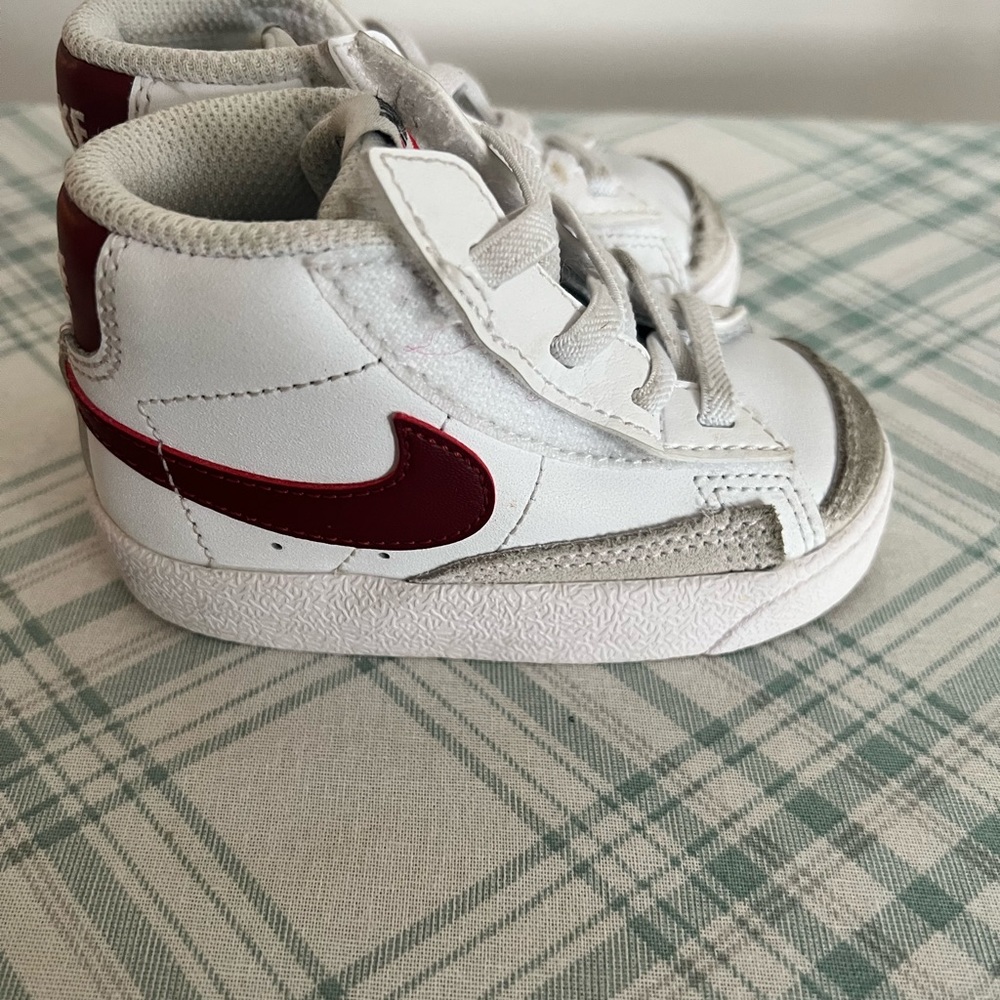 Toddler Nike Blazer (mid)